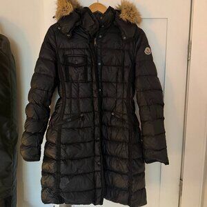 Moncler Women’s Knee-Length Parka (Size 2, Fox Fur Hood)
